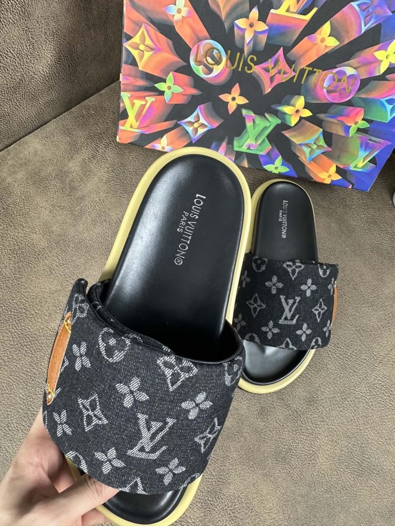 Louis Vuitton Slippers